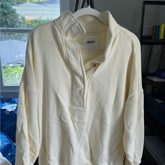 aerie Sweaters - Aerie Cream Women's Pullover Sweater